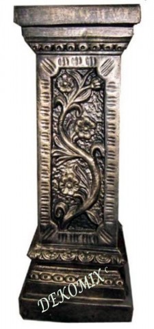 Säule Quadratisch mit Blumen