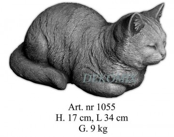 Katze liegend gerade
