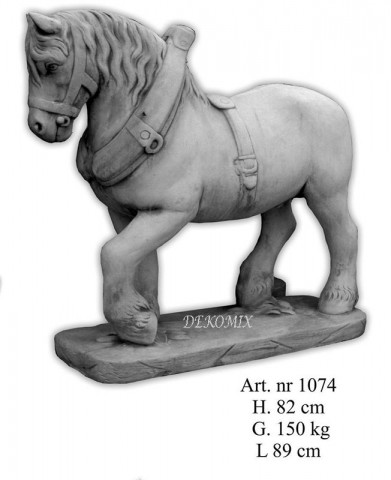 Pferd für die Kutsche groß