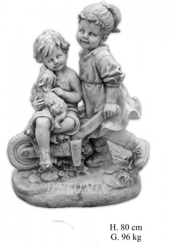 Pärchen mit Schubkarre